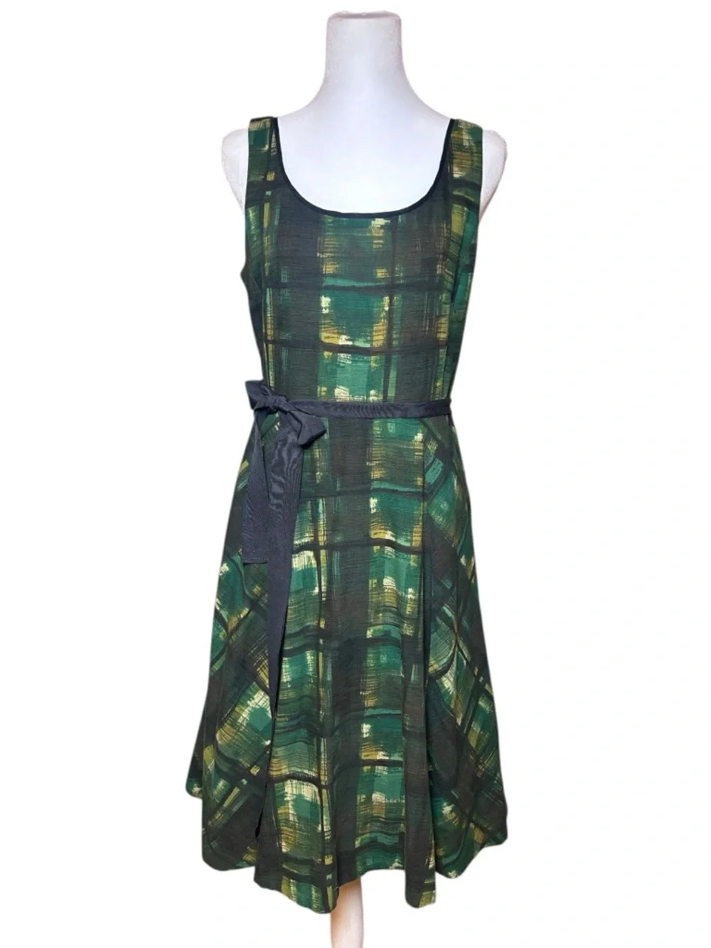 Anthropologie Maeve Dress Size 4
Green Plaid Fit & Flare Belted Midi - Picture 2 of 11